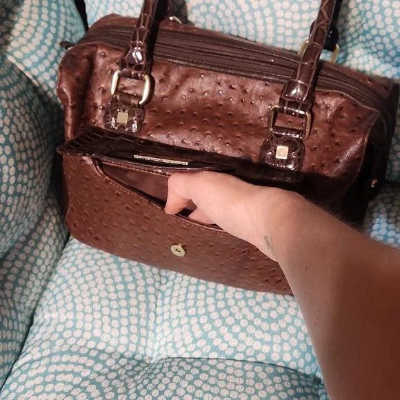 Brown Crocodile US Polo Embossed Leather Handbag - Picture 8 of 12